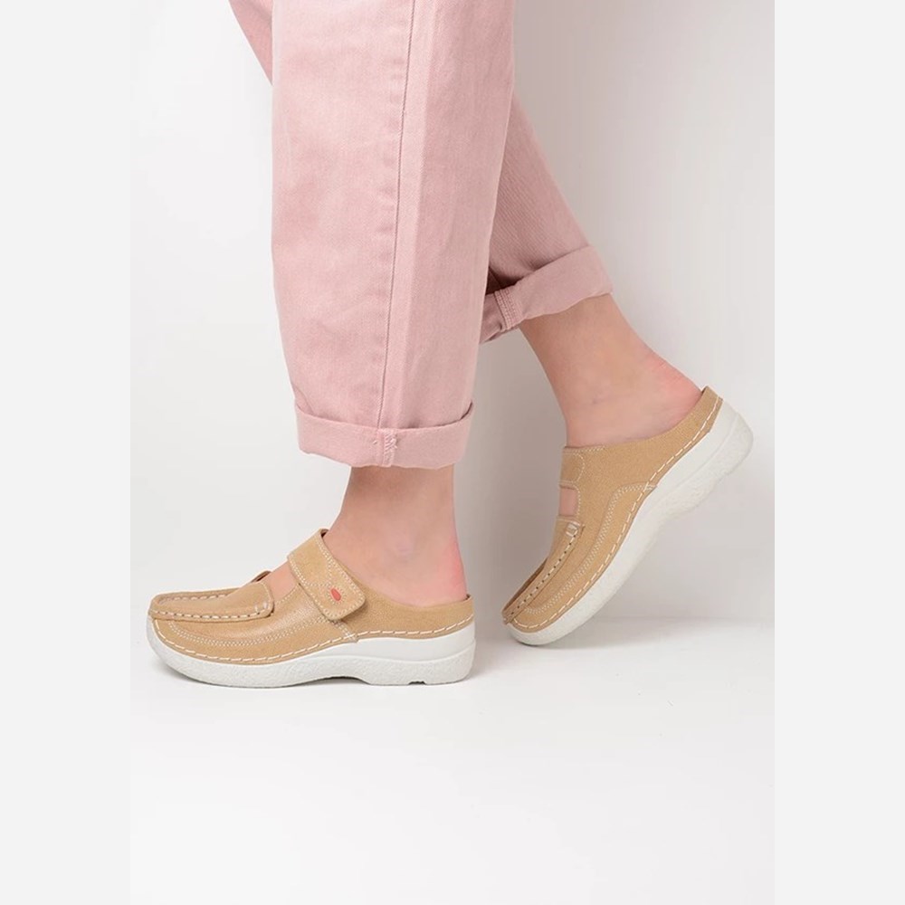 Beige Wolky Roll Women's Slippers | EOJR86231