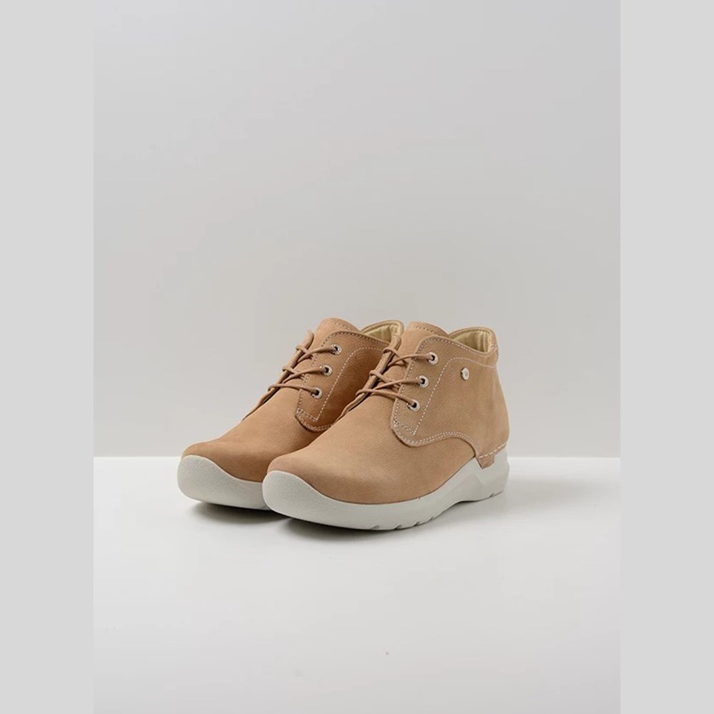 Beige Wolky Truth Women's Walking Shoes | RPBT20654