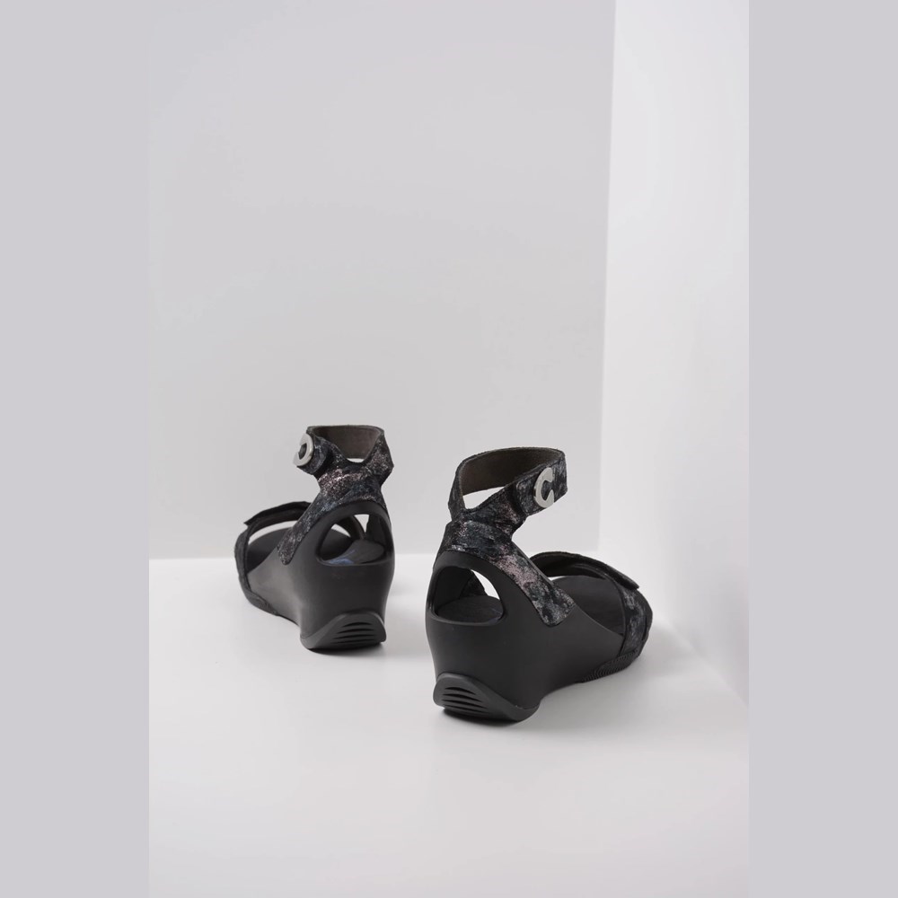 Black Wolky Era Women's Sandals | OYBM43982