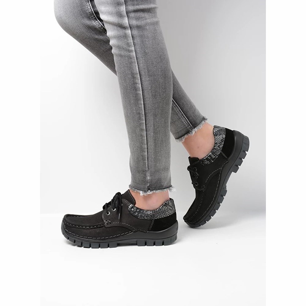 Black Wolky Fly Women's Lace Up Shoes | ZPEW06893