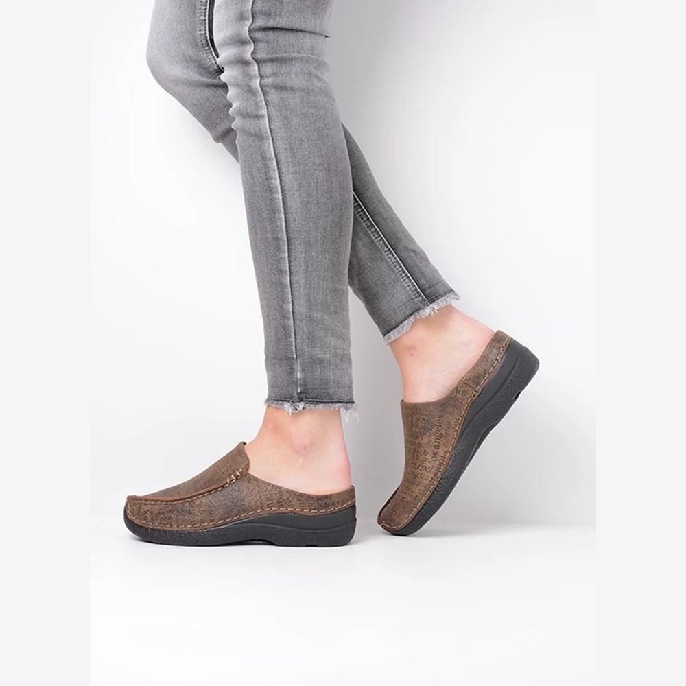 Brown Wolky Seamy Women's Slides | LKCH26150