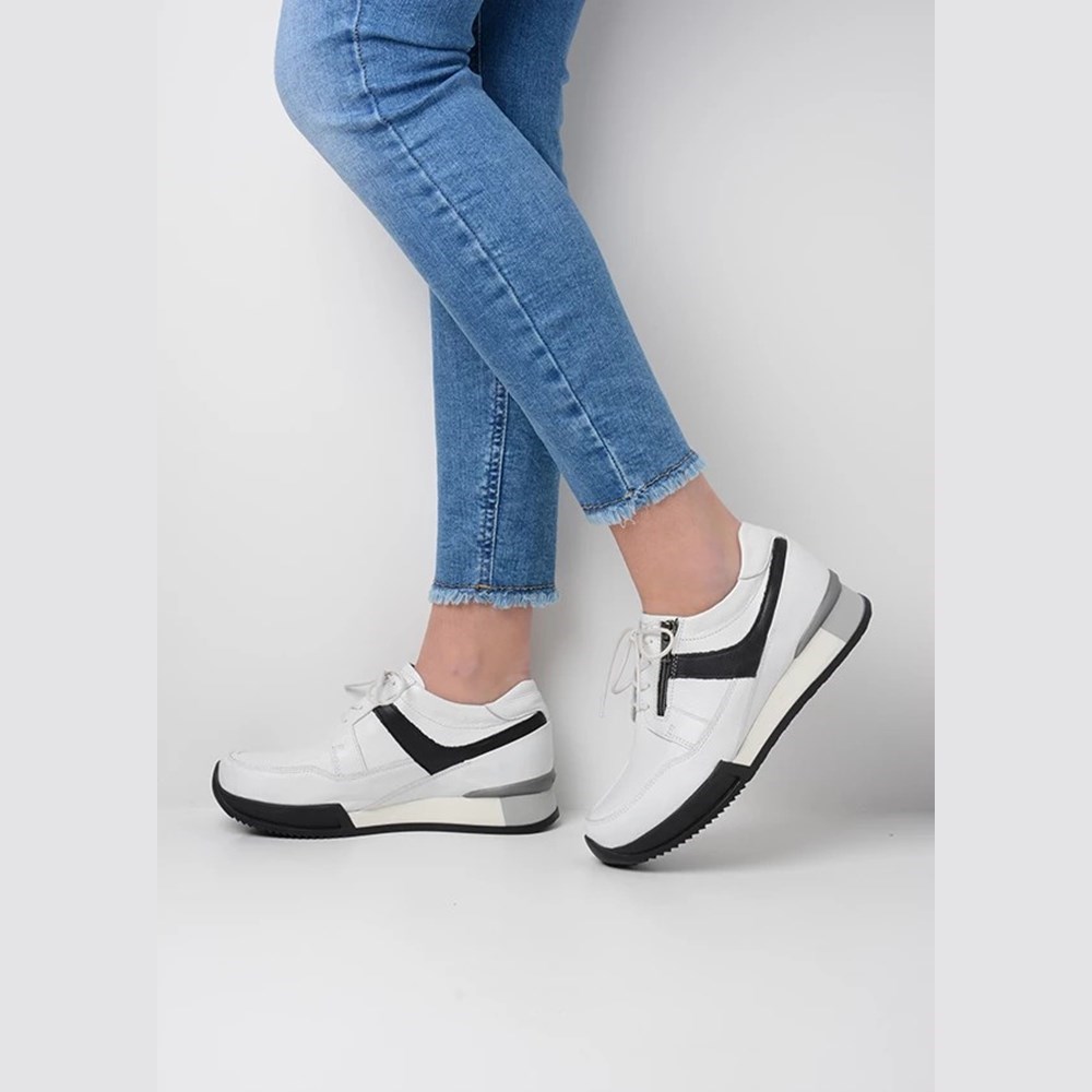 White / Black Wolky Field Women's Sneakers | FPGE20793