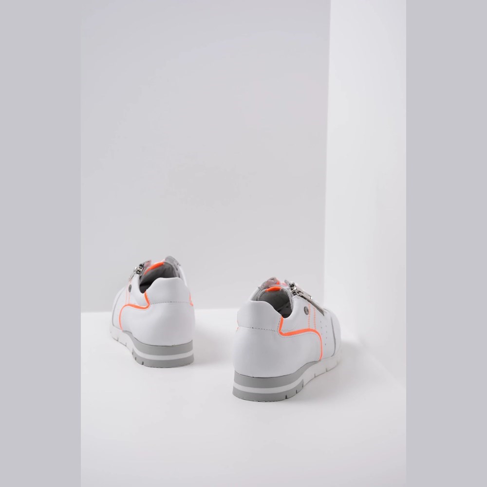 White / Orange Wolky Yell Xw Women's Sneakers | JGVZ50693