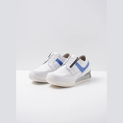 White Wolky Field Women's Walking Shoes | YFUR60354