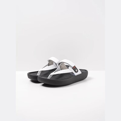 White Wolky Peace Women's Sandals | DVGP49163